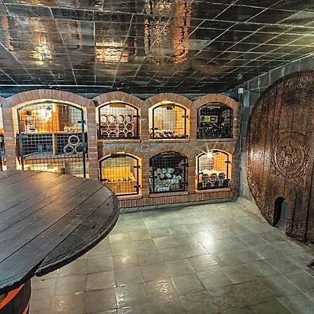 فندق Bacchus كيستاي